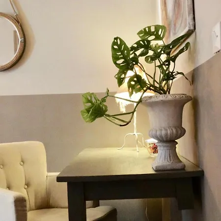 Un Patio En Luberon Nocleg ze śniadaniem Ansouis
