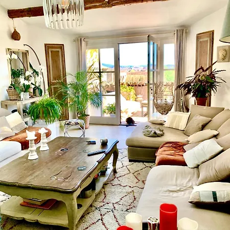 Un Patio En Luberon Bed & Breakfast *