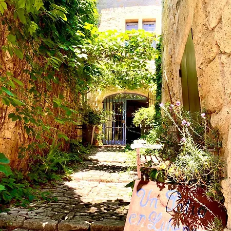 Un Patio En Luberon Bed & Breakfast Ansouis
