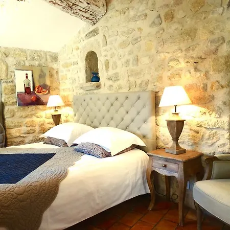 Un Patio En Luberon * Ansouis