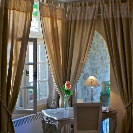 Un Patio En Luberon Bed & Breakfast