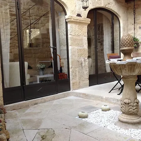 Bed & Breakfast Un Patio En Luberon *