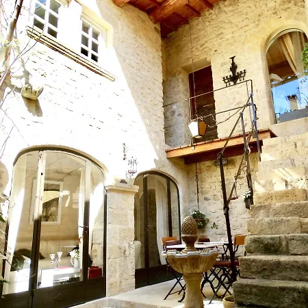 Bed & Breakfast Un Patio En Luberon *