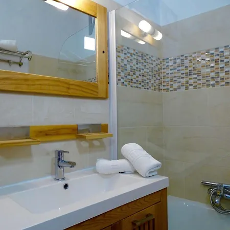 Un Patio En Luberon Bed & Breakfast Ansouis