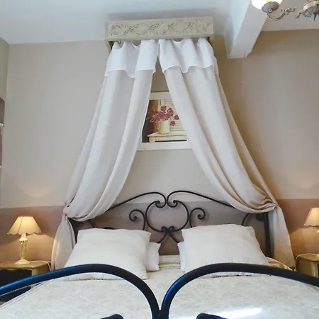 Un Patio En Luberon Bed & Breakfast Ansouis