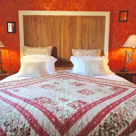 Bed & Breakfast Un Patio En Luberon *